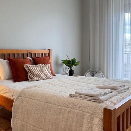 Sunny 4 Bedroom Apartment - With View Коїмбра Екстер'єр фото