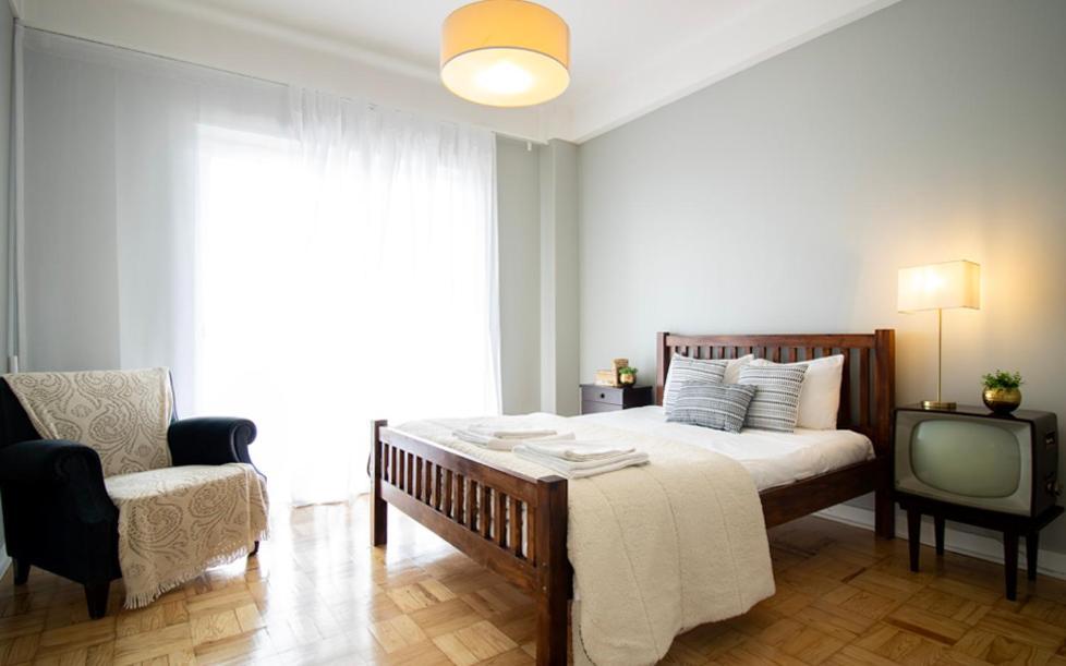 Sunny 4 Bedroom Apartment - With View Коїмбра Екстер'єр фото