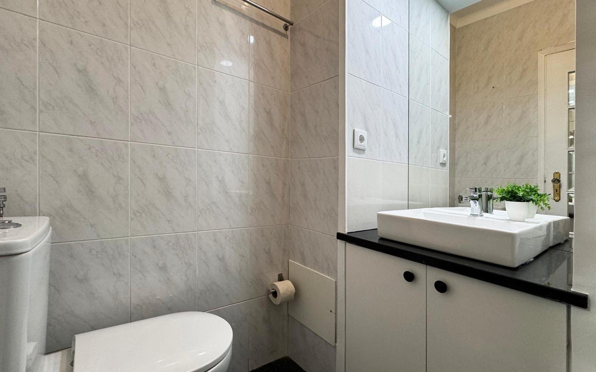 Sunny 4 Bedroom Apartment - With View Коїмбра Екстер'єр фото